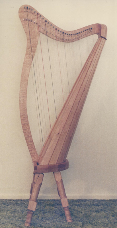 Jordan Celtic Harp 1983 – commissioned by a guitar player in my church choir. Photo 1 of 2.