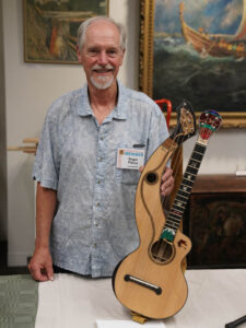 Roger Pierce's Wizard of Oz themed harp ukulele was a big hit! (Stone)