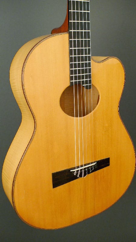 More photos of the D’Aquisto guitar, courtesy of Dream Guitars. (image 3 of 8)