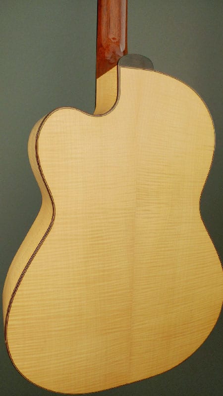 More photos of the D’Aquisto guitar, courtesy of Dream Guitars. (image 4 of 8)