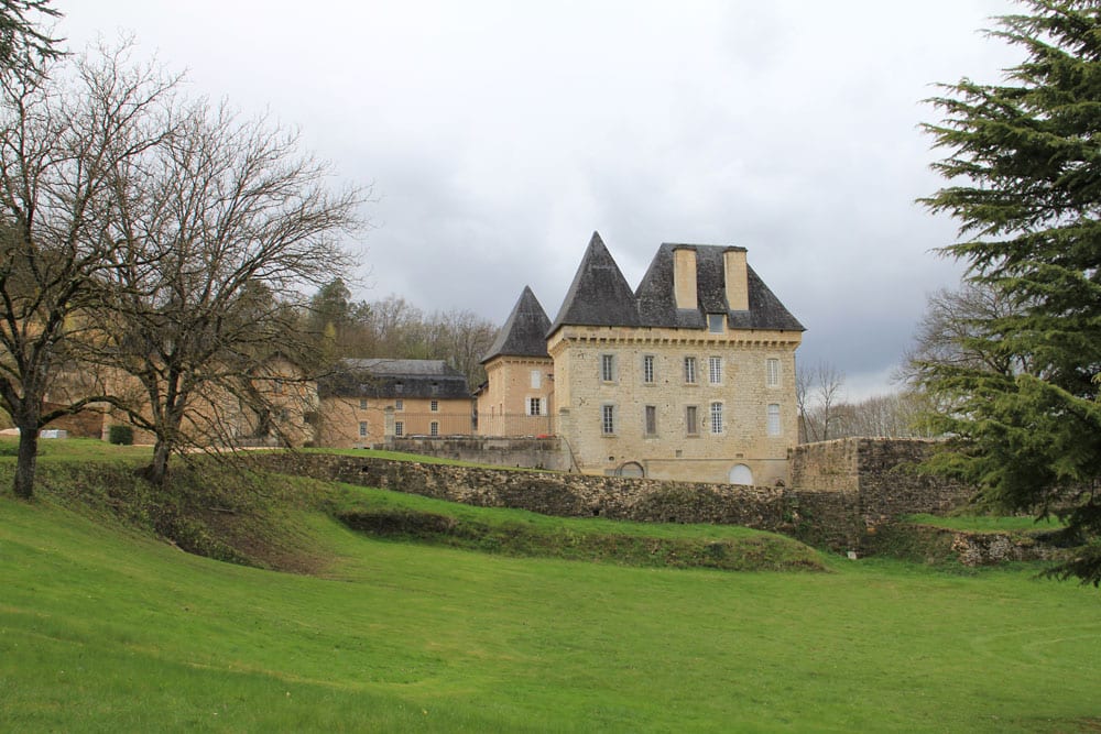 More shots from the shop of Alain de Saint-Exupery. Here’s the Chateau Fraysse. Sweet shop, huh? (image 2 of 2)