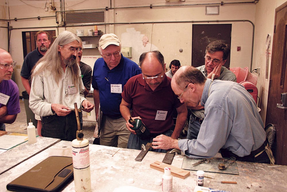 Ken’s plane-making workshop at the 2004 GAL Convention. See AL#89 (Image 2 of 5).