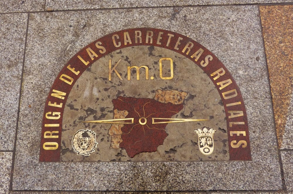 Spain’s “kilometer zero” is near the Santos shop