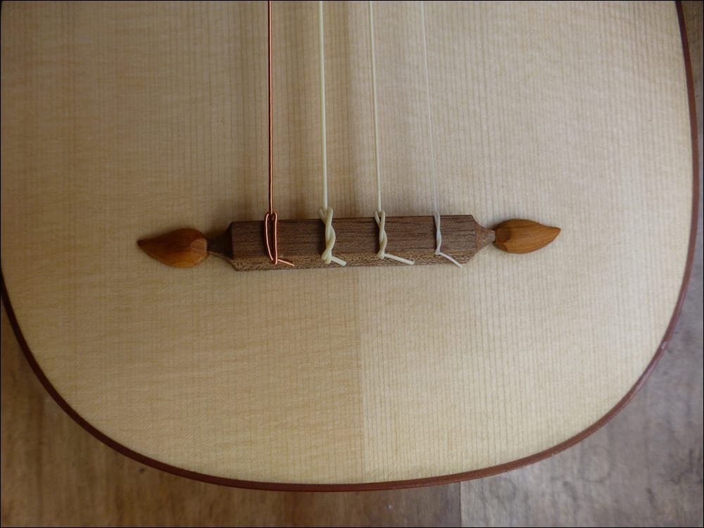 Details of Sebastian’s instrument based on “the Cremona mandolin.” (Image 5 of 6)