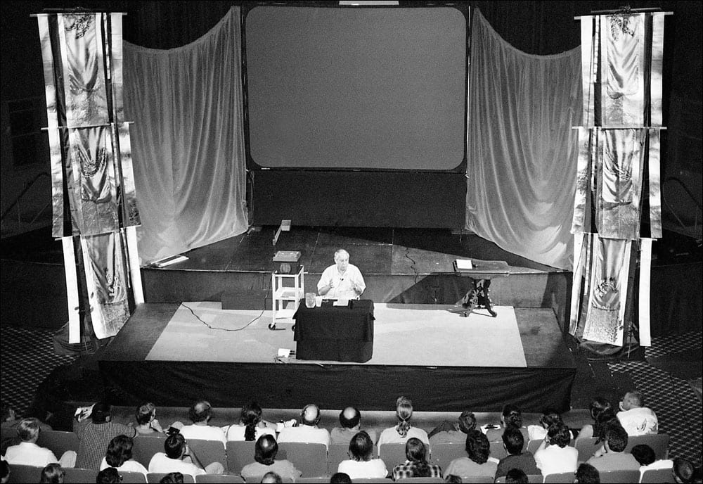 Lecturing at the 1995 GAL Convention (Image 1 of 10).