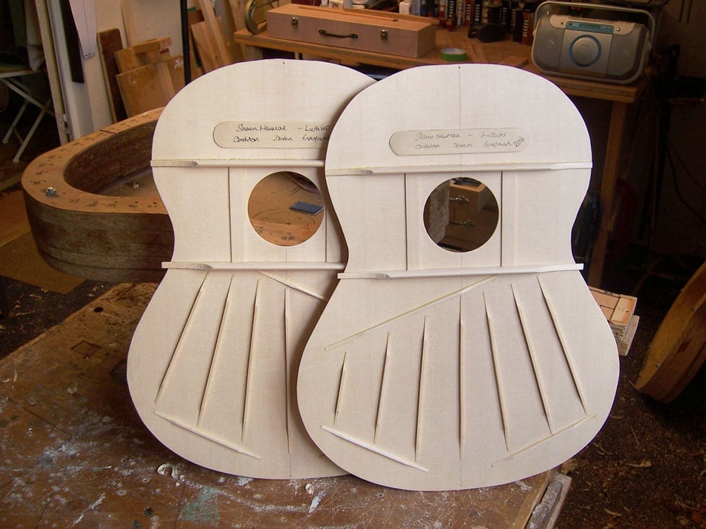 Soundboard bracing for left and right handed classical guitars.