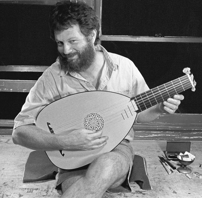 Robert Lundberg with a newly finished lute in July 1993. Photo by Jonathon Peterson.